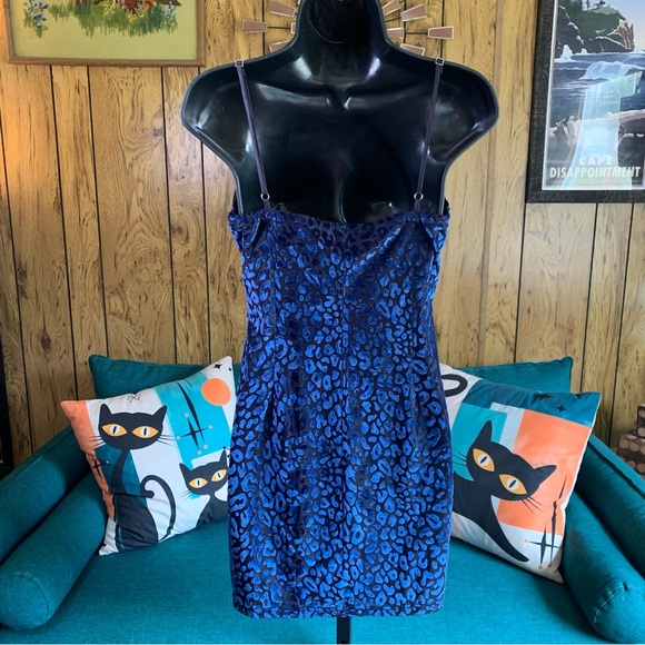Abbeline Royal Blue Leopard Chemise Style Dress - Picture 14 of 14